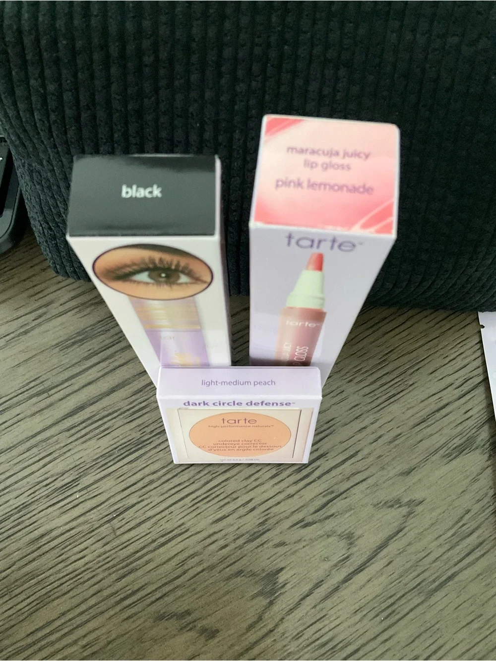Tarte make up set with black make up case NWT
